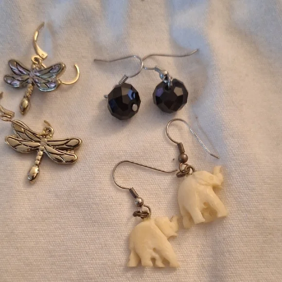 Dragonfly,Elephant Earrings & Black Crystals 3 Pair Earings - Picture 5 of 5